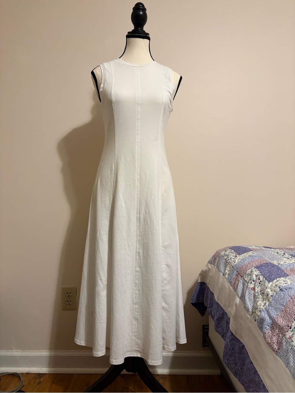LOFT White Sleeveless Maxi Dress